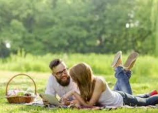 How To Plan a Romantic Picnic for Two in Southern California
